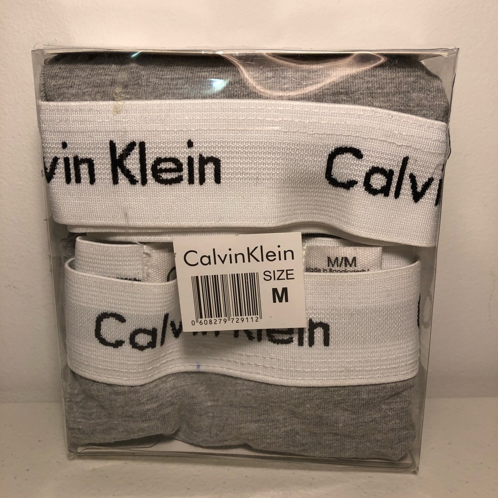 Clavin Klein Women's Bra 🌺SOLD🌺 - Picture 3 of 3